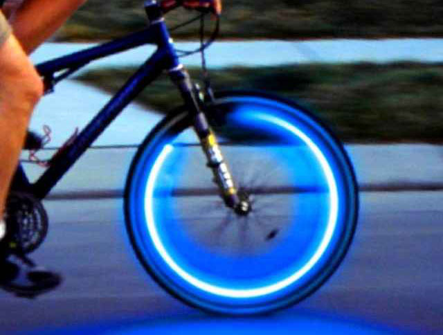 Svietiace ventilky na bicykel, auto, motorku – jednofarebné | Životný štýl  - S-world.sk - synchronized world - Váš svet príslušenstva
